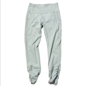 LAYER 8 Qwick-dry mid ankle Lux leggings